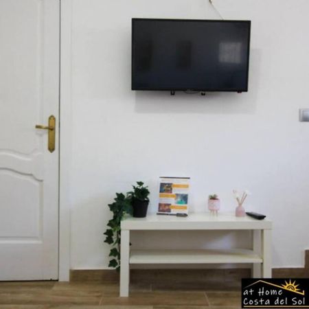 Apartamento Jimena Malaga En El Centro De 内尔哈 外观 照片